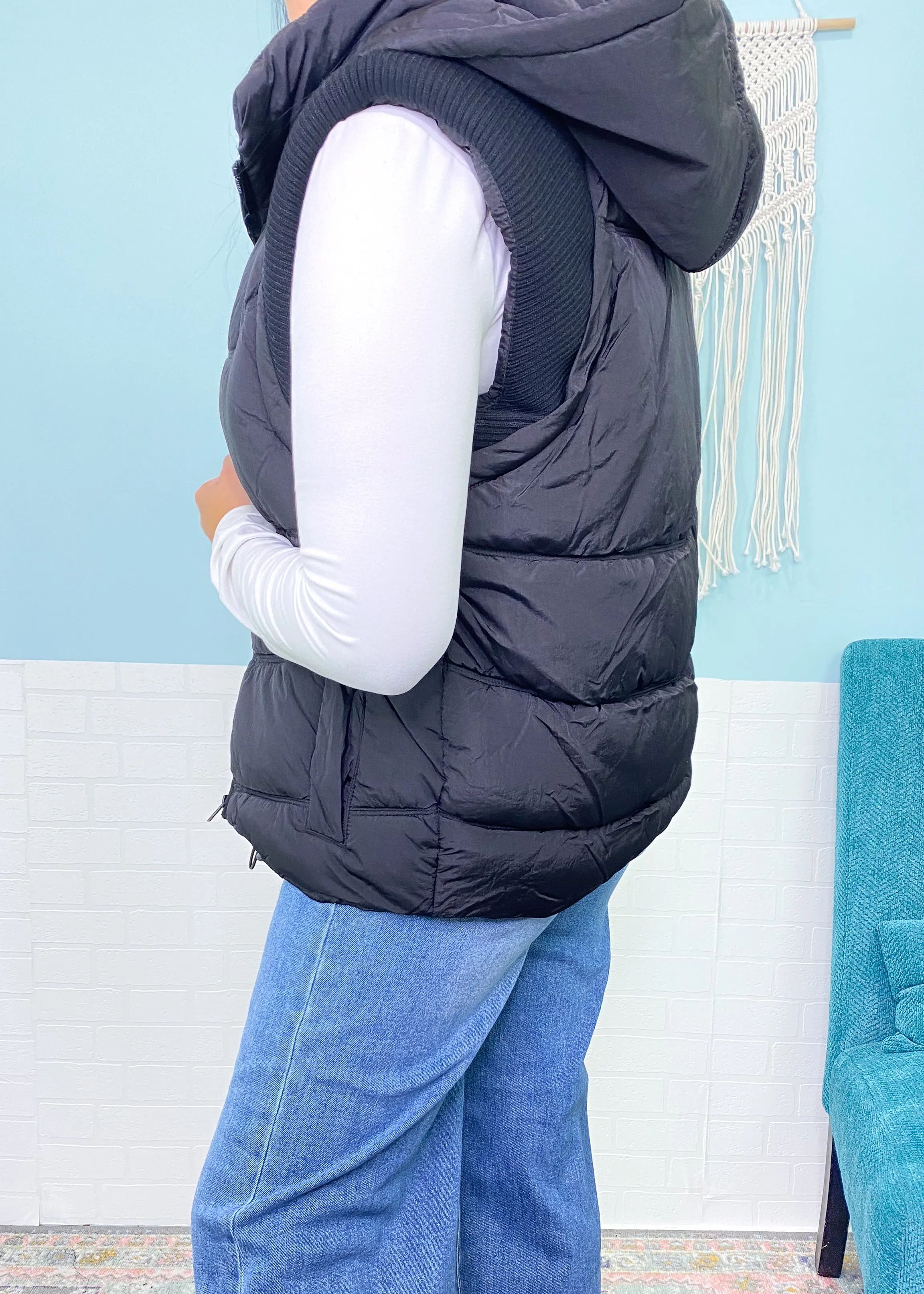 'After Dusk' Black Puffer Vest With Hood