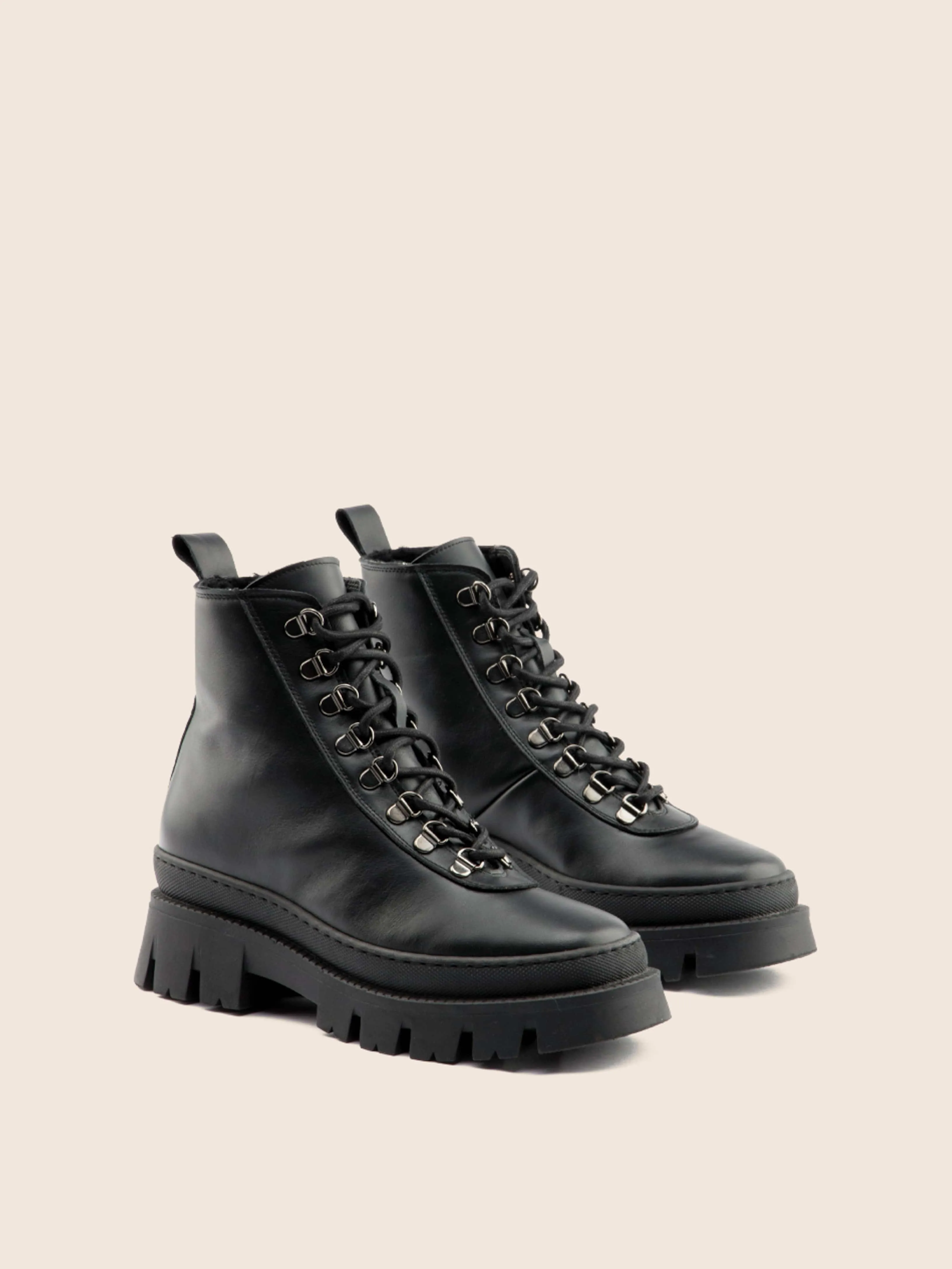 Bormio Black Lined Boot