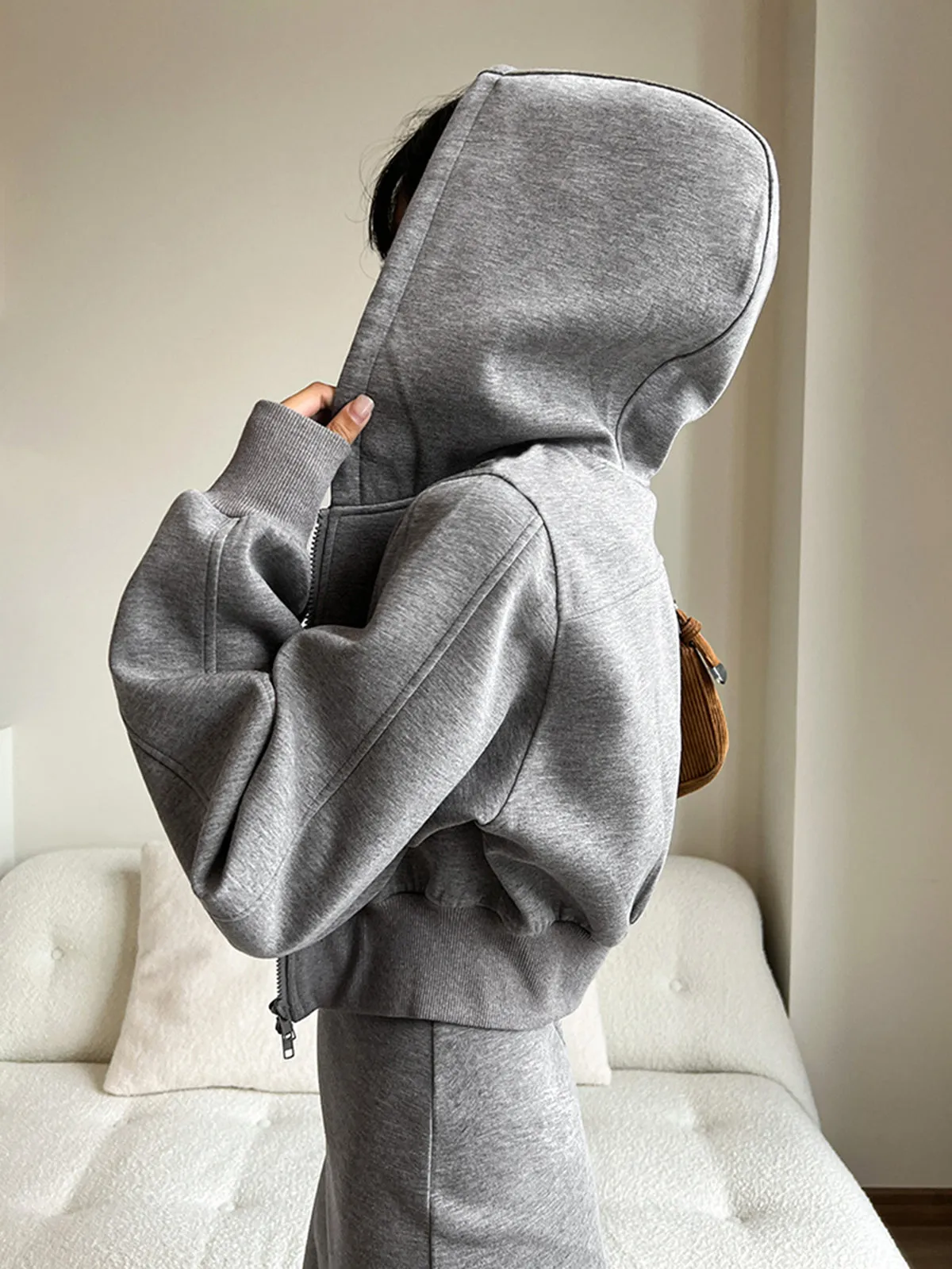 Solid Long Sleeve Trendy Zip Crop Hoodie